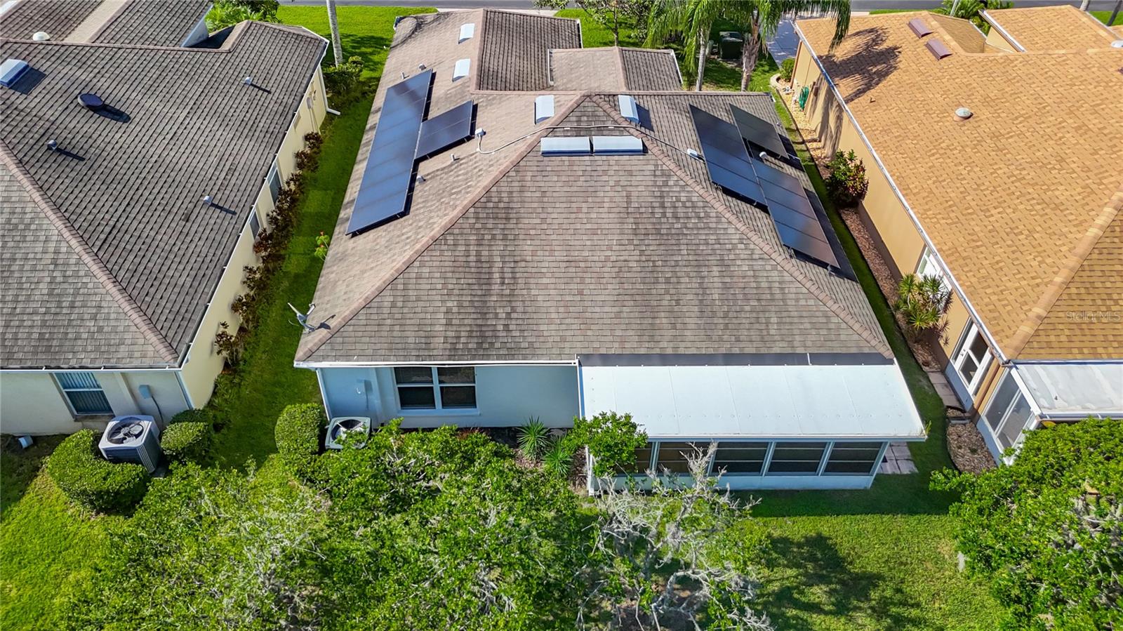 9608 ROLLING CIR, SAN ANTONIO, FL — photo 50