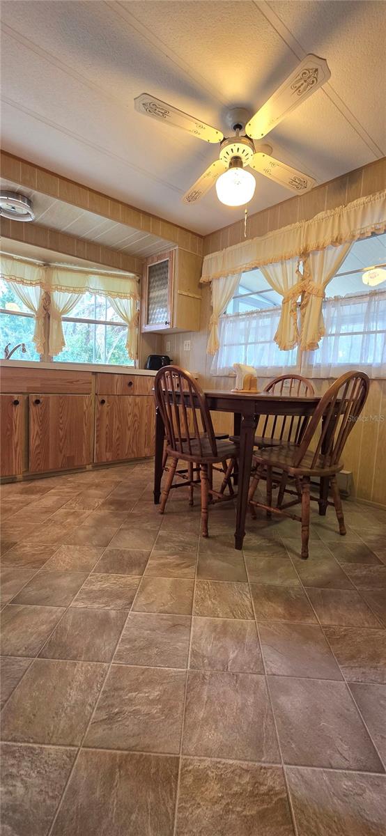 37021 KAREN AVE, ZEPHYRHILLS, FL — photo 29
