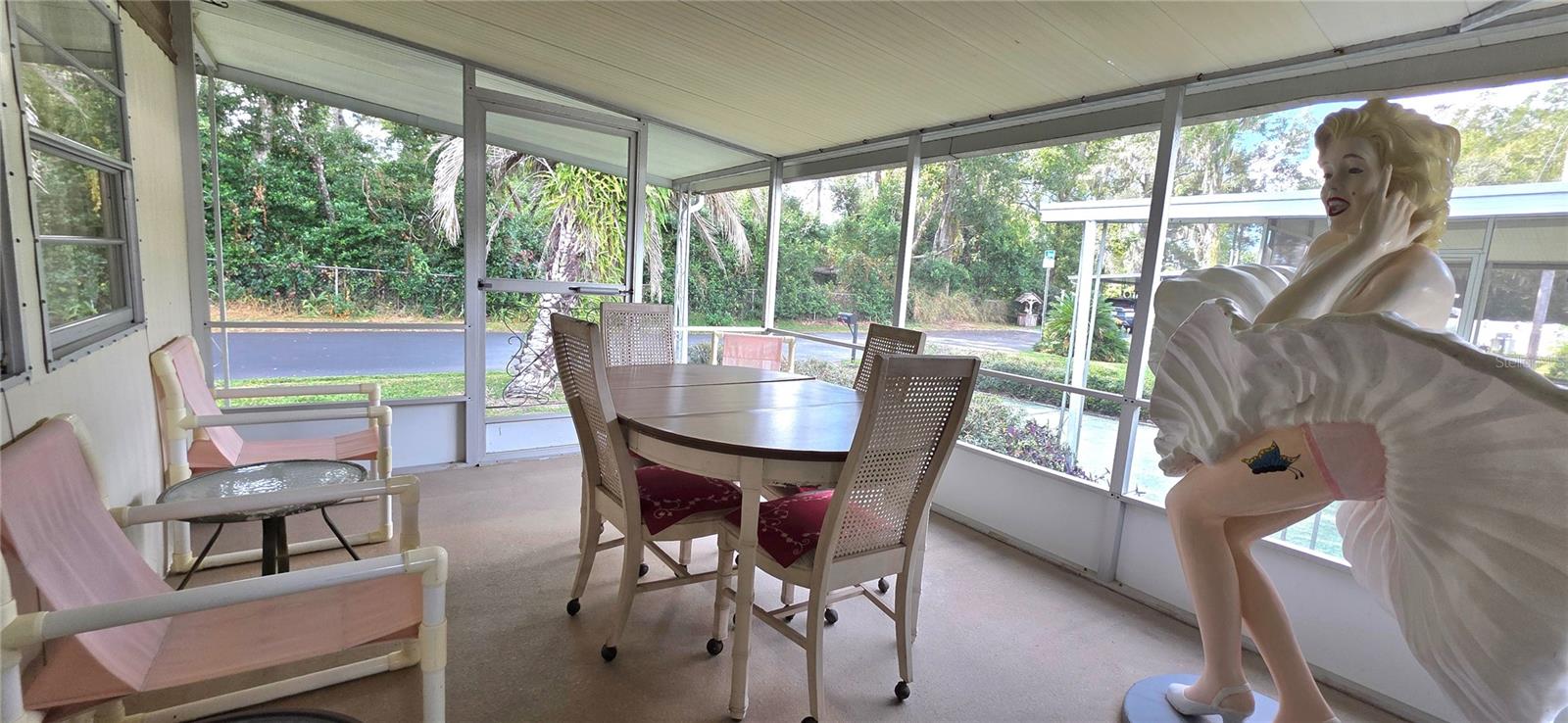 37021 KAREN AVE, ZEPHYRHILLS, FL — photo 33