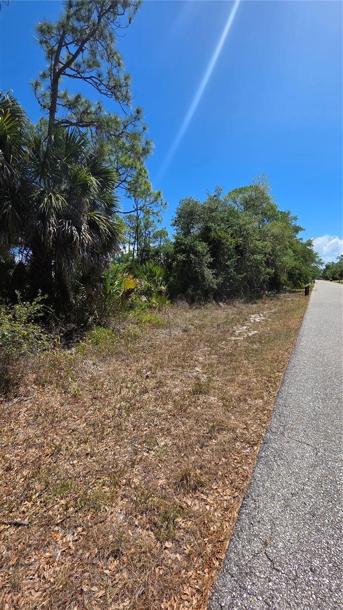 18342 OXFORD AVE, PORT CHARLOTTE, FL — photo 5