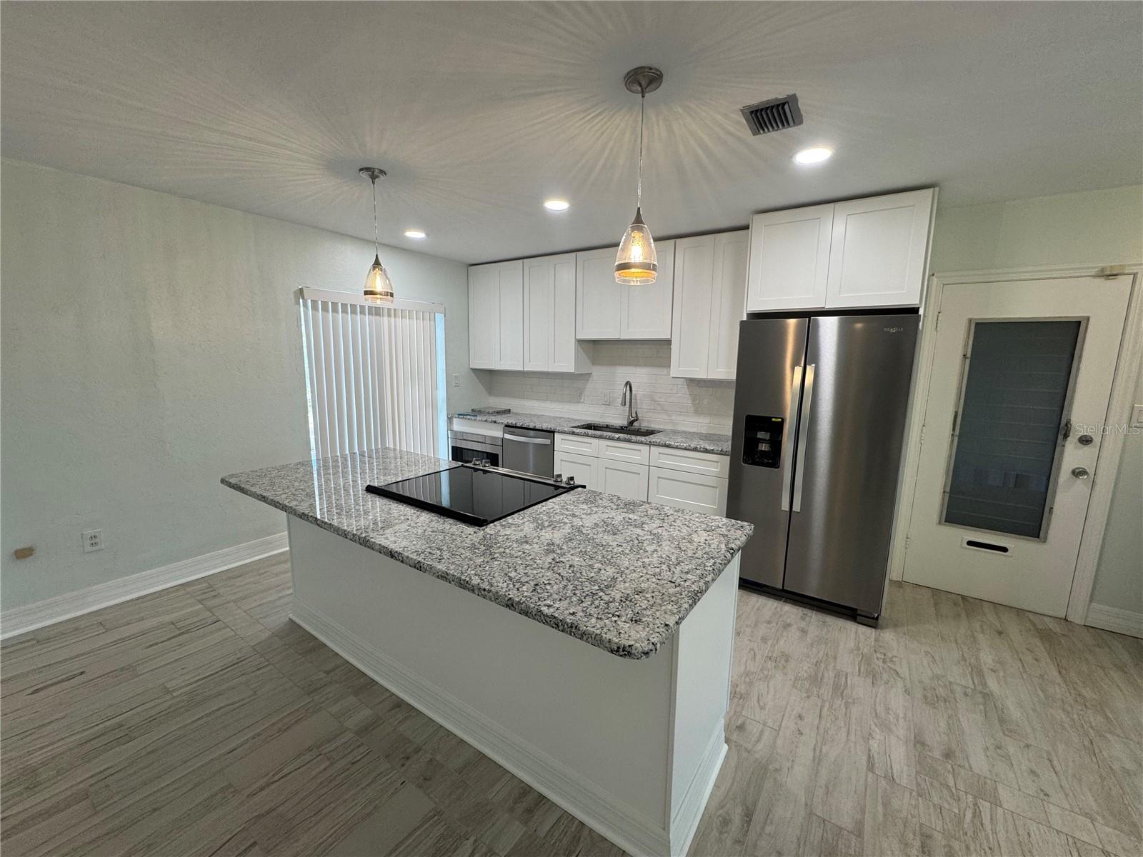 189 SMALL ST SE, PORT CHARLOTTE, FL — photo 3