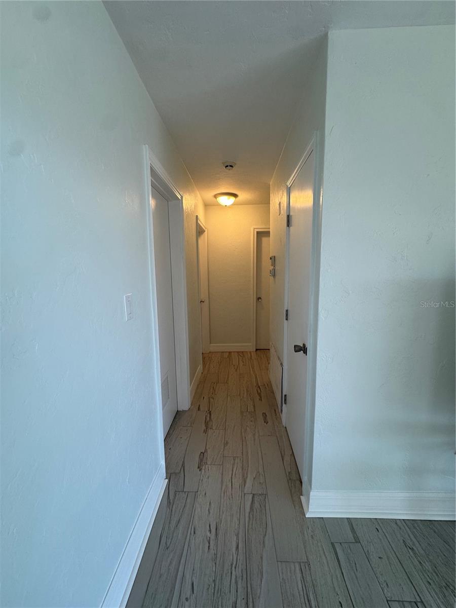 189 SMALL ST SE, PORT CHARLOTTE, FL — photo 10