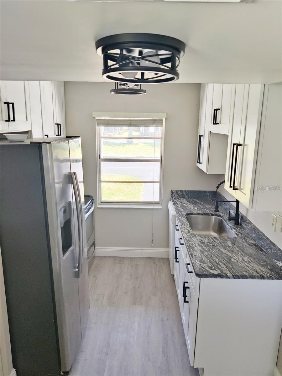2472 ENTERPRISE RD #6, CLEARWATER, FL — photo 4