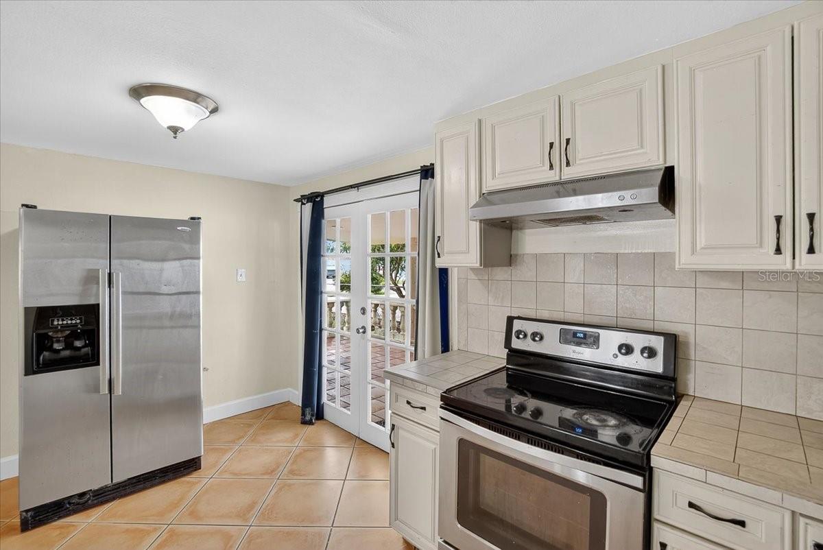 4515 W NORTH ST, TAMPA, FL — photo 13