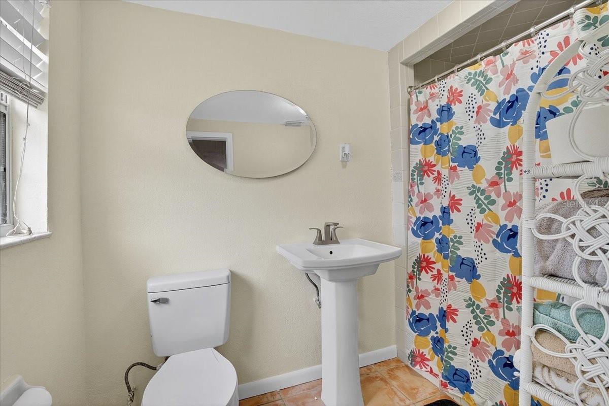 4515 W NORTH ST, TAMPA, FL — photo 17