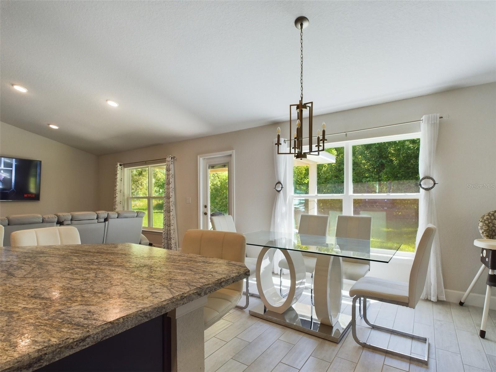 3962 NE 58TH CIR, SILVER SPRINGS, FL — photo 8
