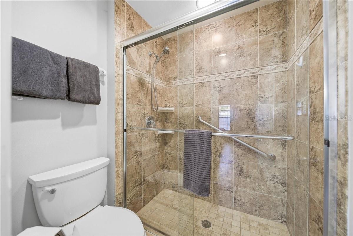 5883 WHISTLEWOOD CIR, SARASOTA, FL — photo 23
