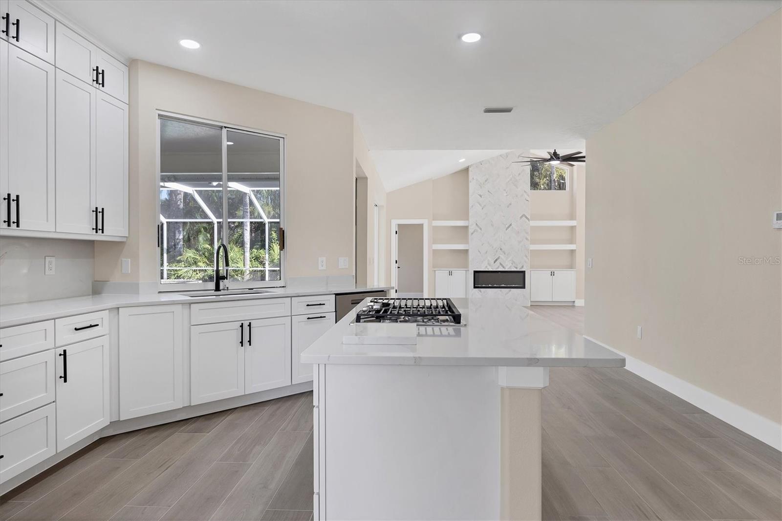 6615 HUNTER COMBE XING, UNIVERSITY PARK, FL — photo 12