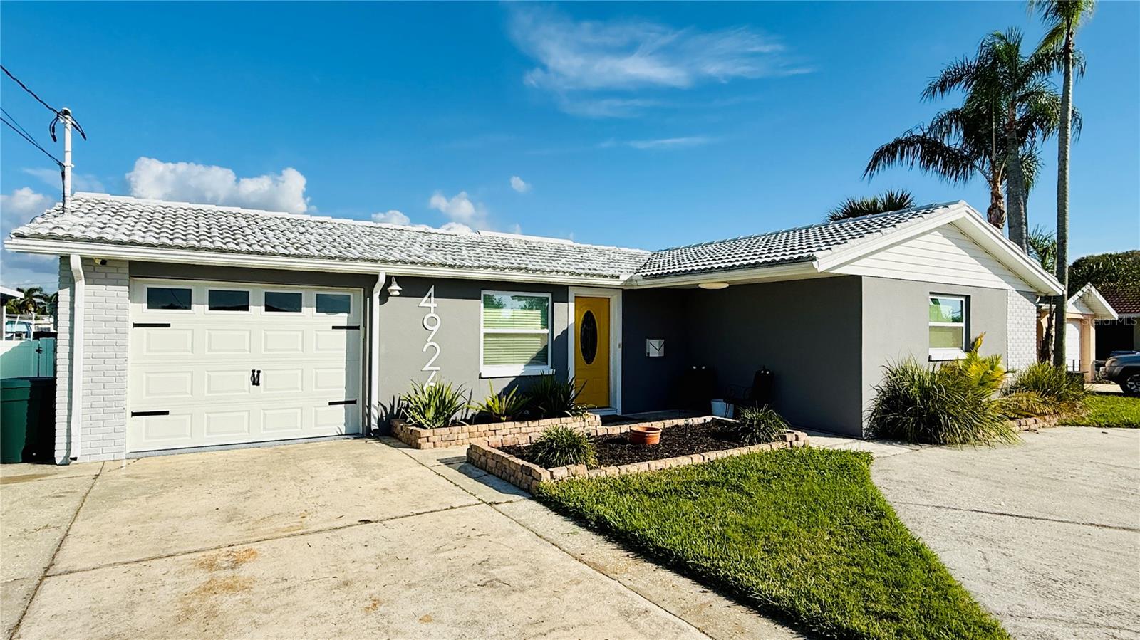 4926 BLUE HERON DR, NEW PORT RICHEY, FL