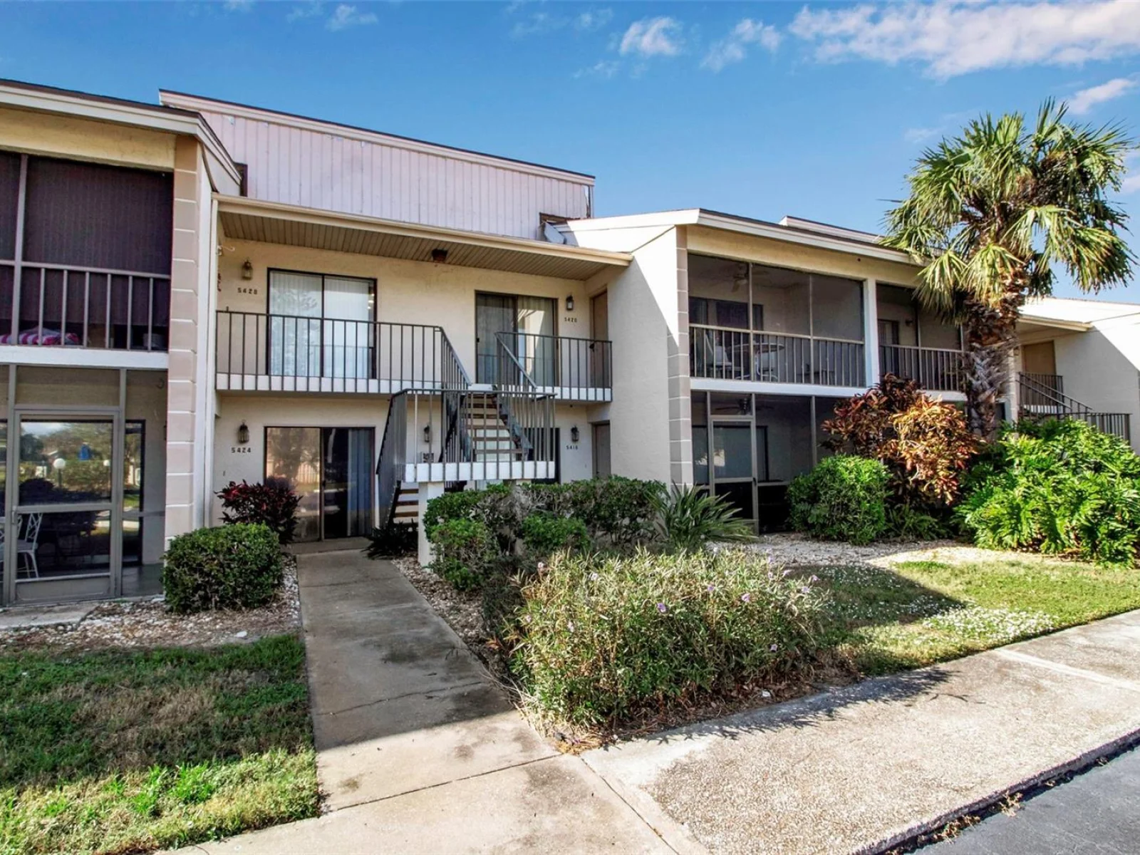 5420 SWIFT RD #38, SARASOTA, FL — photo 1