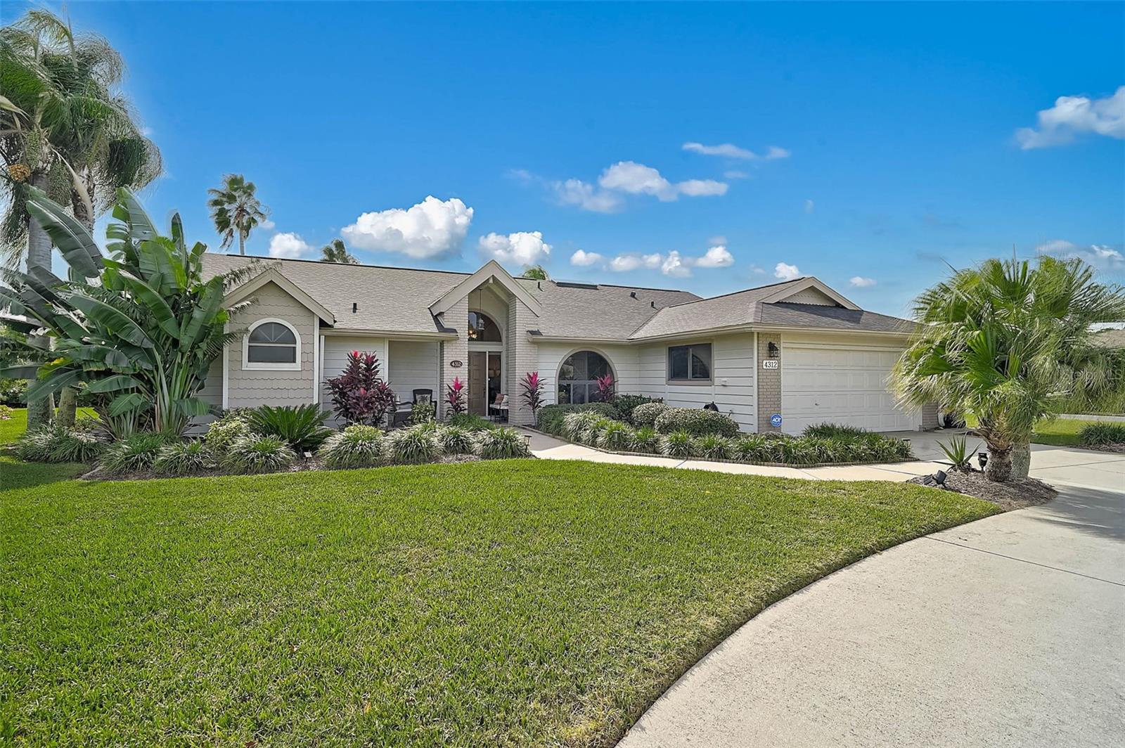 4312 PRO AM AVE E, BRADENTON, FL