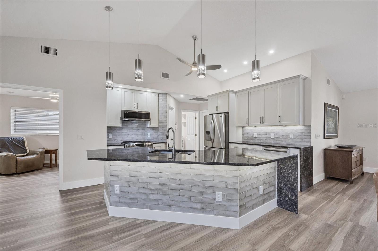13564 WAINWRIGHT DR, PORT CHARLOTTE, FL — photo 16