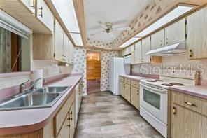 5250 LITTLE GREEN LN, DADE CITY, FL — photo 10