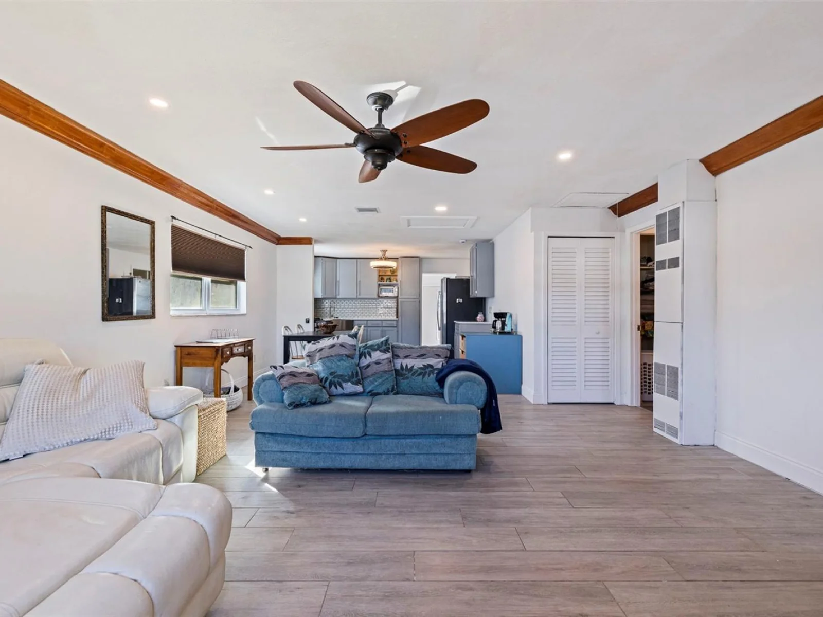 5322 25TH AVE S, GULFPORT, FL — photo 9