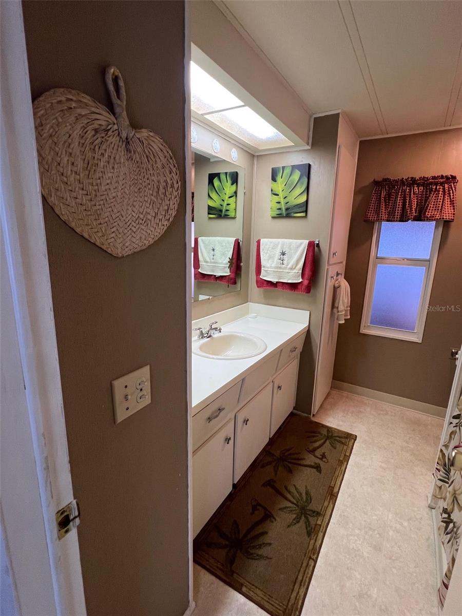 41 ROYAL PALM CIR, LARGO, FL — photo 17