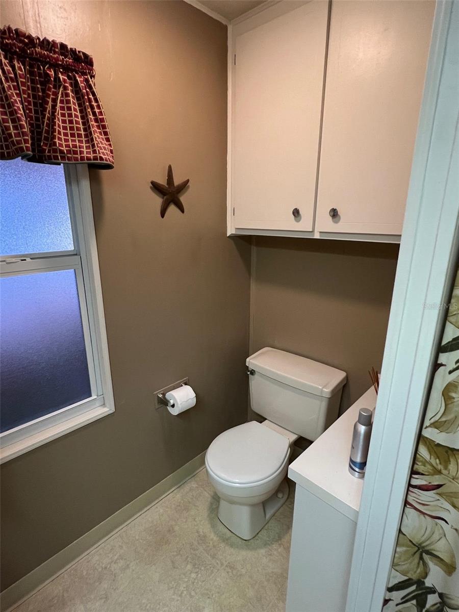 41 ROYAL PALM CIR, LARGO, FL — photo 18