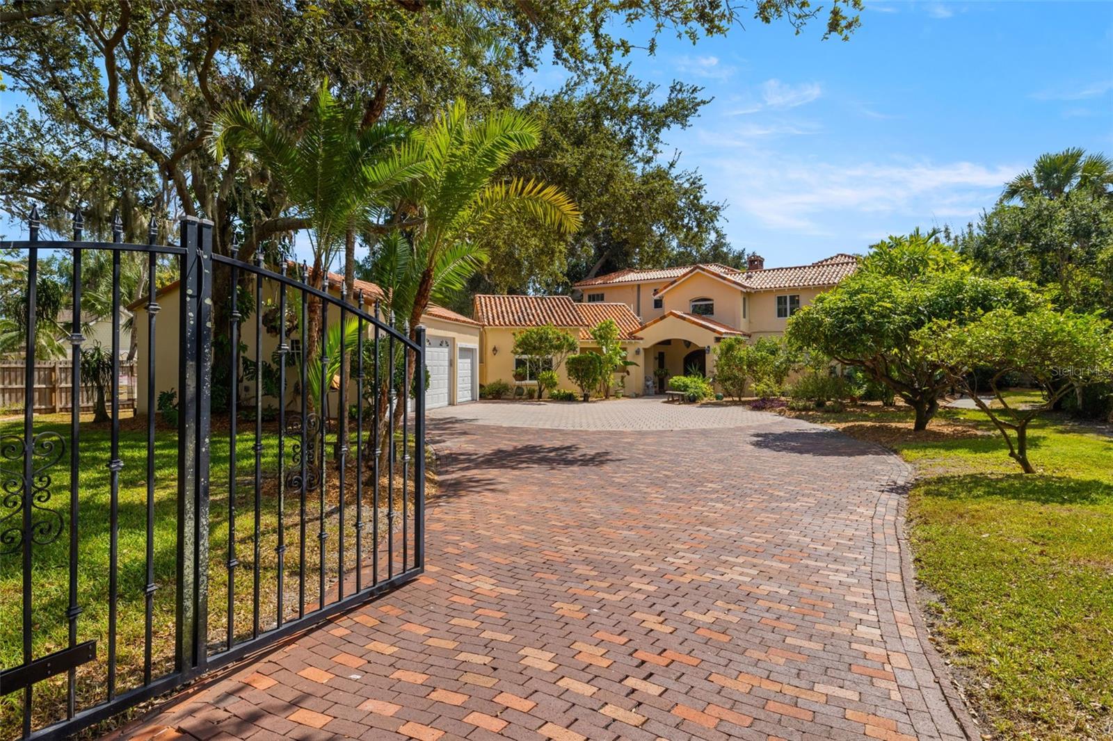7240 DR MARTIN LUTHER KING JR ST S, ST PETERSBURG, FL — photo 2