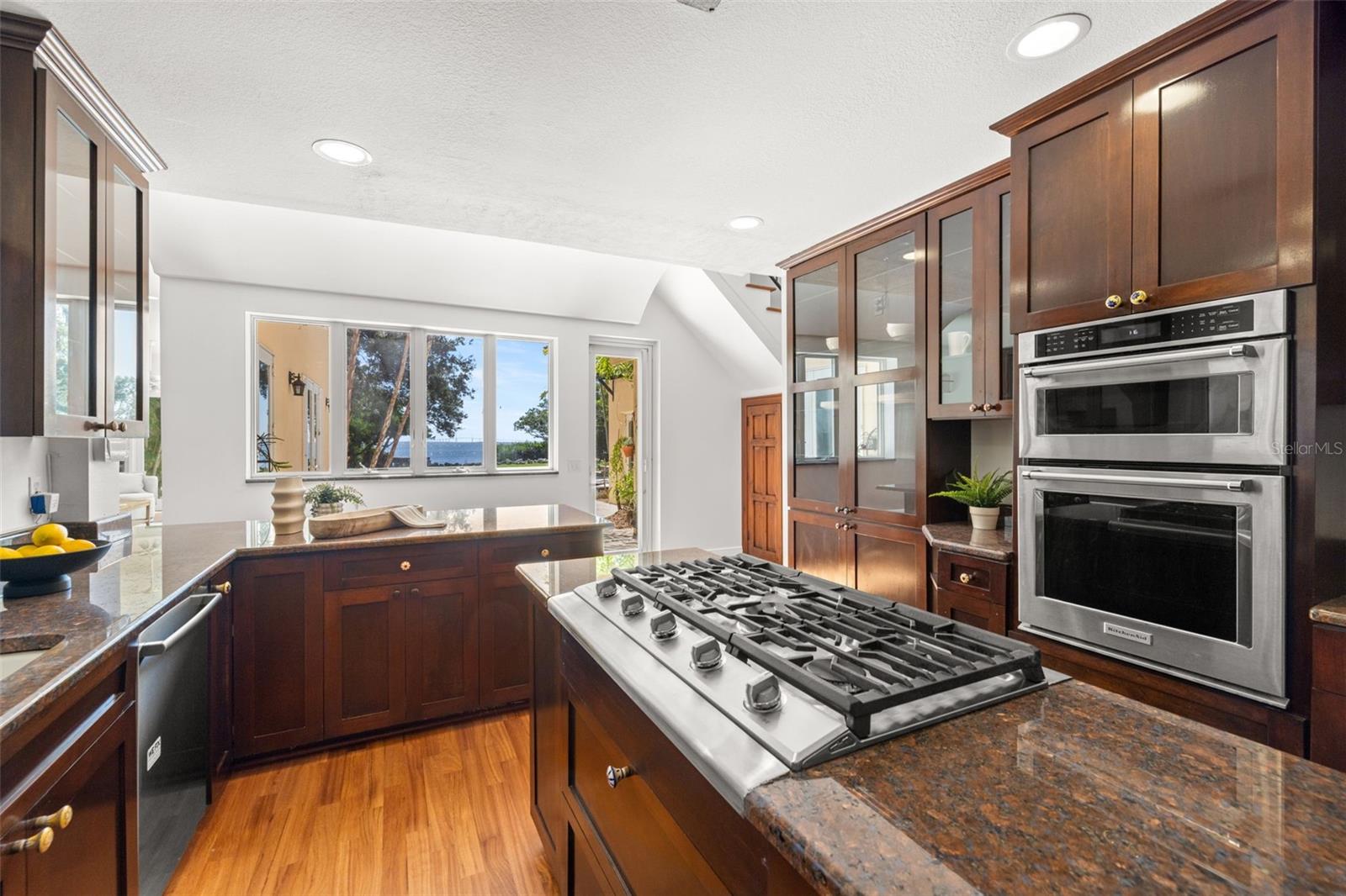 7240 DR MARTIN LUTHER KING JR ST S, ST PETERSBURG, FL — photo 24