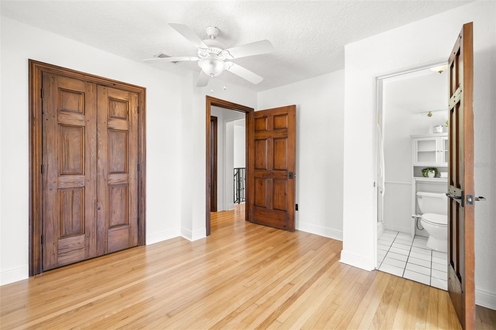 7240 DR MARTIN LUTHER KING JR ST S, ST PETERSBURG, FL — photo 39