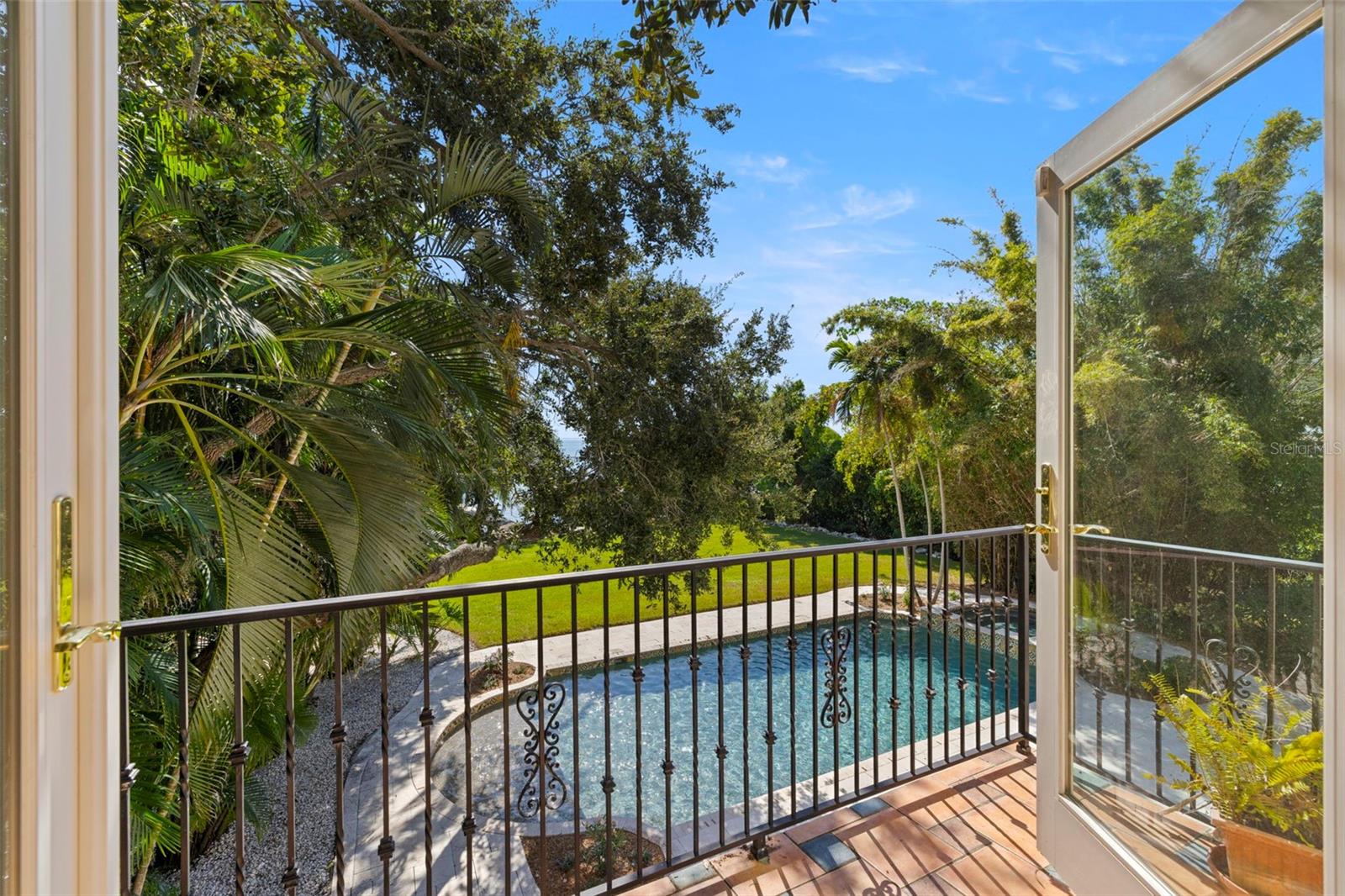7240 DR MARTIN LUTHER KING JR ST S, ST PETERSBURG, FL — photo 57