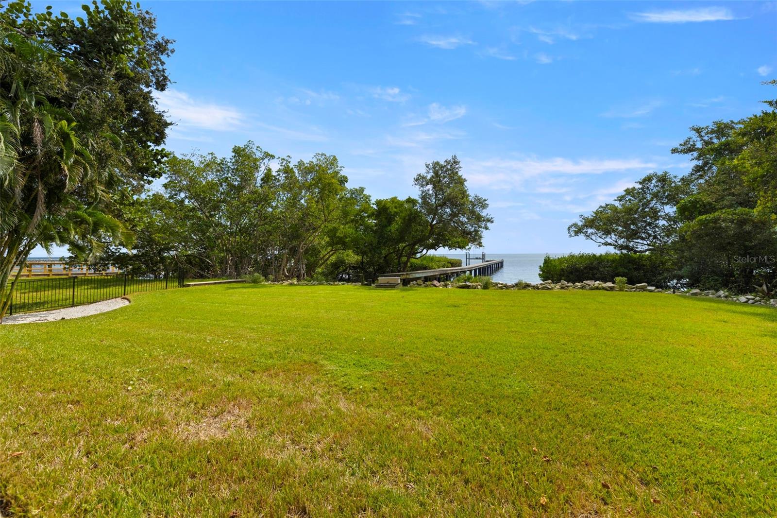 7240 DR MARTIN LUTHER KING JR ST S, ST PETERSBURG, FL — photo 75