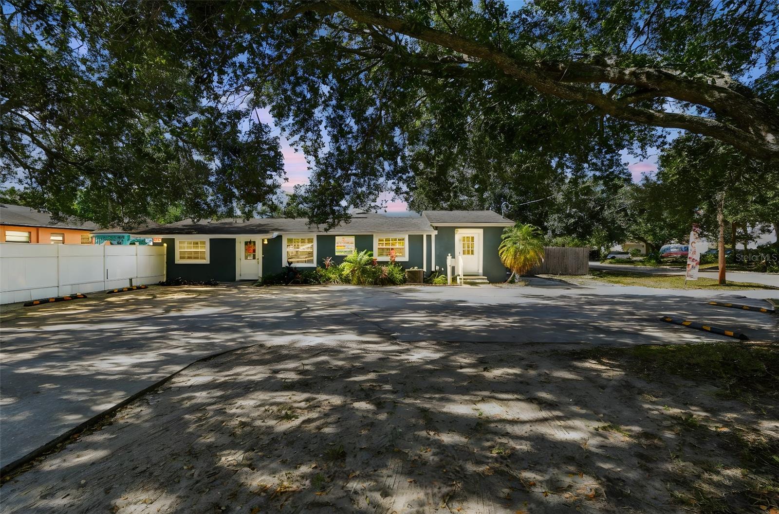 9912 N MYRTLE ST, TAMPA, FL