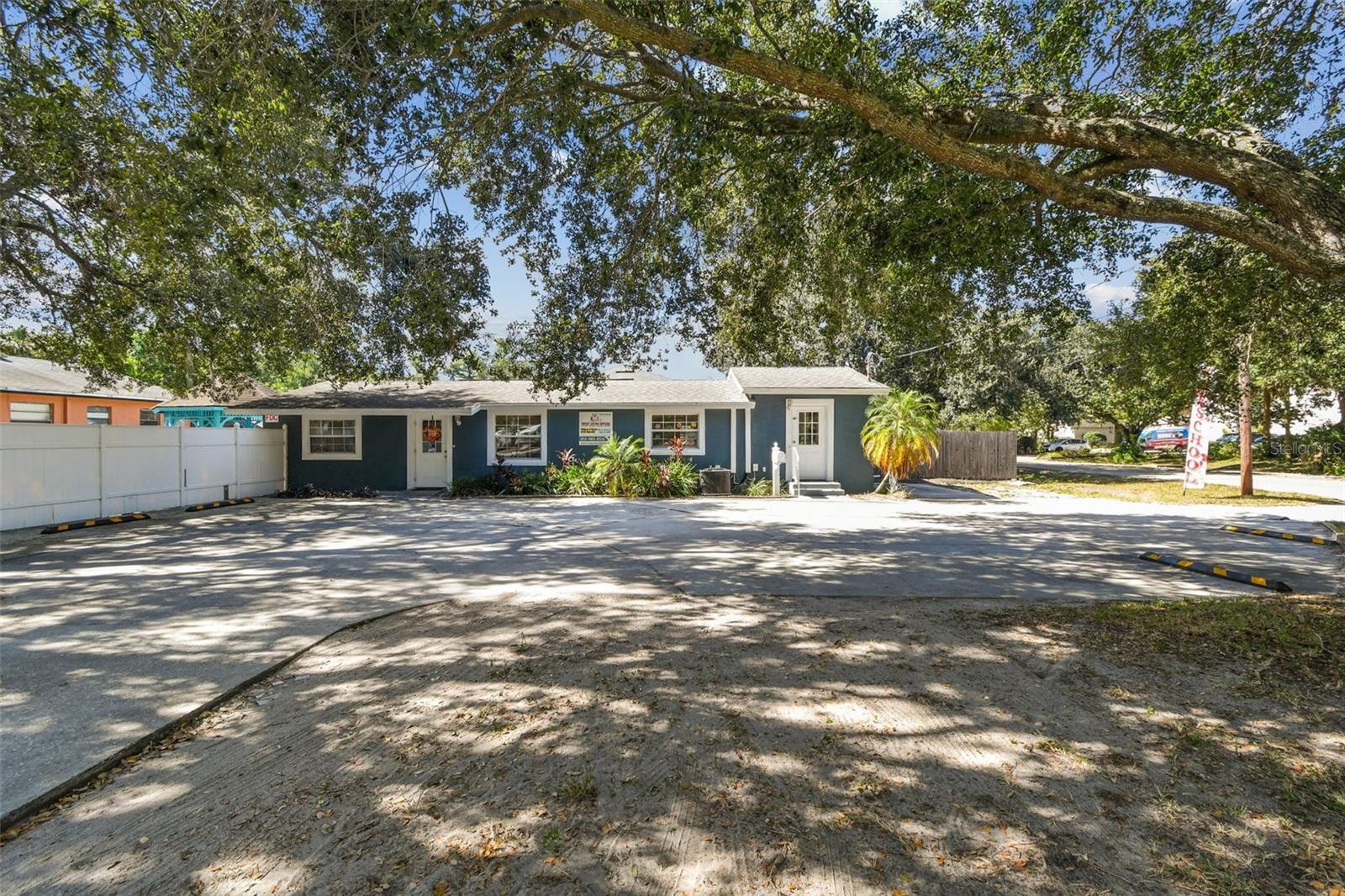 9912 N MYRTLE ST, TAMPA, FL — photo 3
