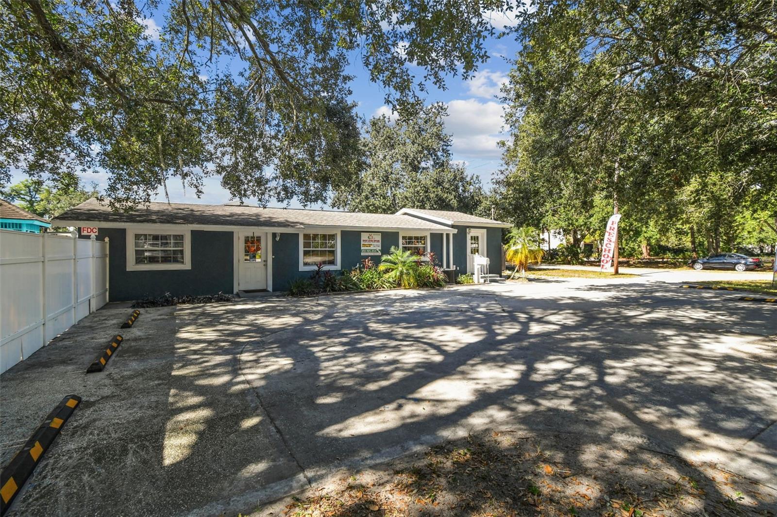 9912 N MYRTLE ST, TAMPA, FL — photo 4