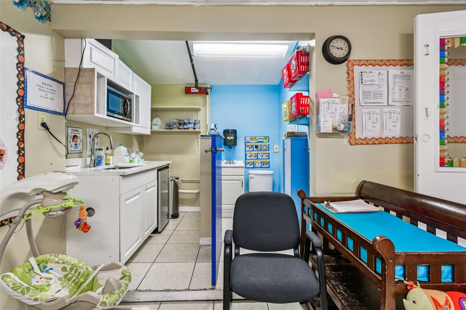 9912 N MYRTLE ST, TAMPA, FL — photo 19