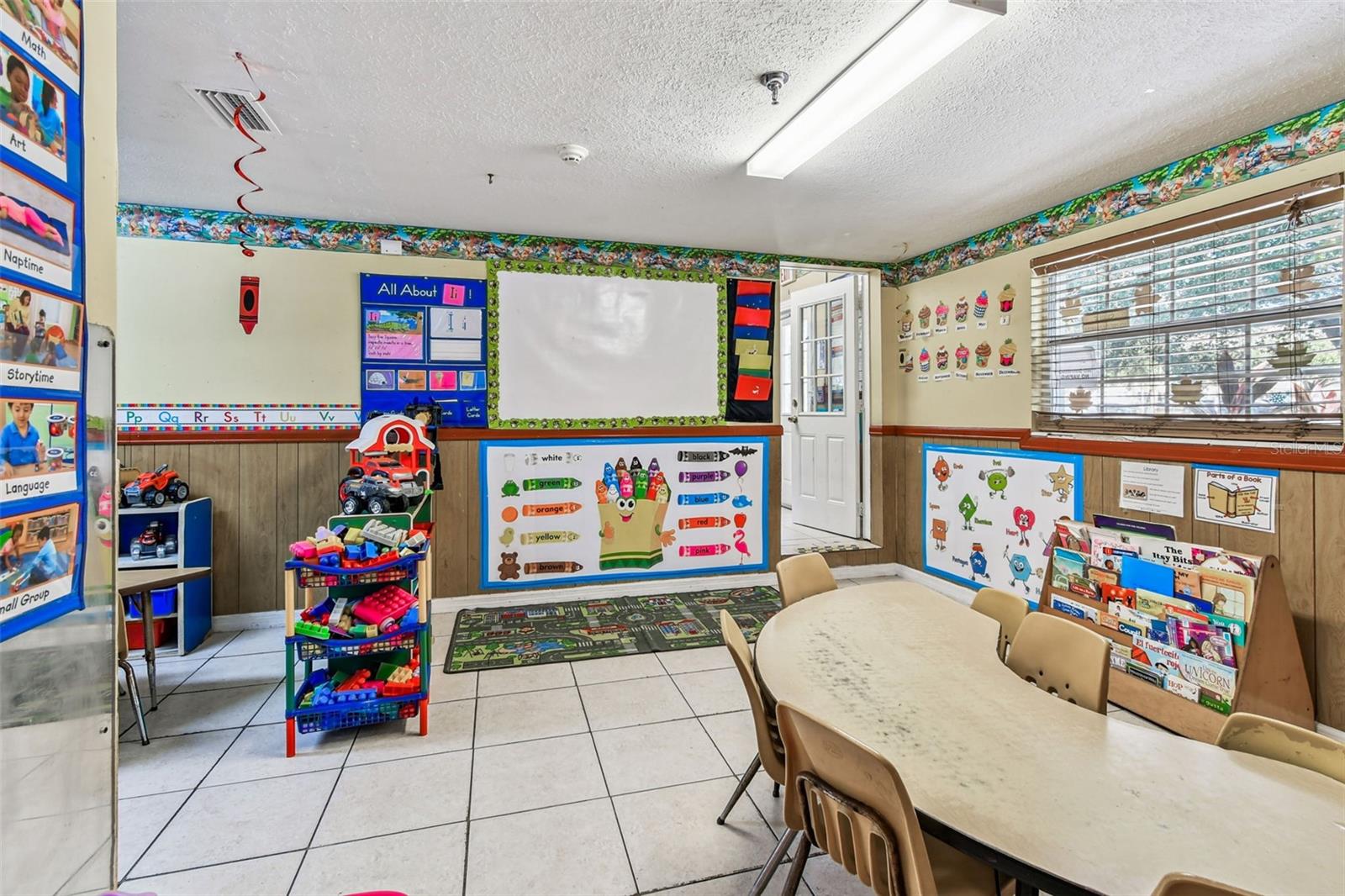9912 N MYRTLE ST, TAMPA, FL — photo 24