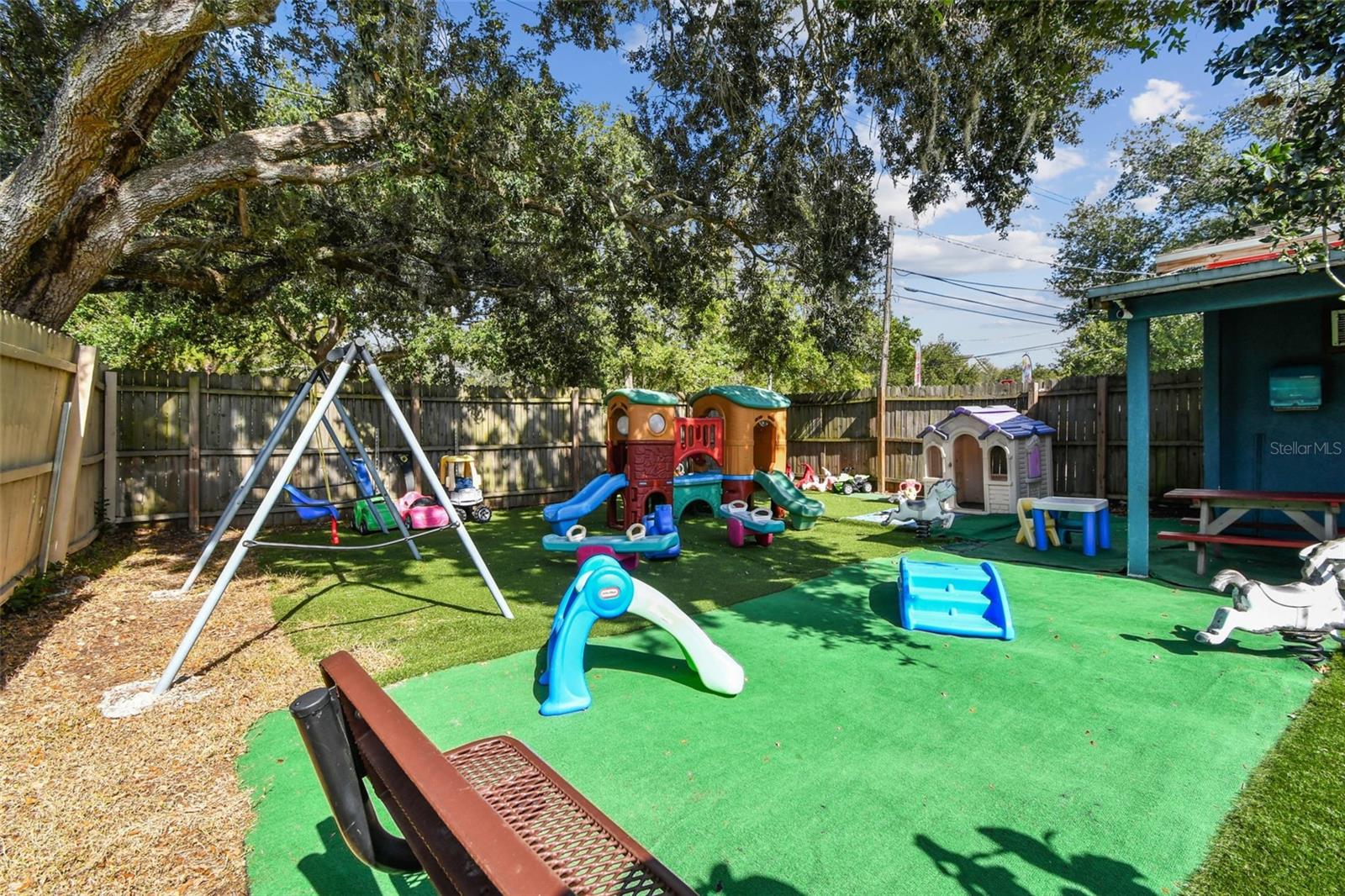 9912 N MYRTLE ST, TAMPA, FL — photo 45