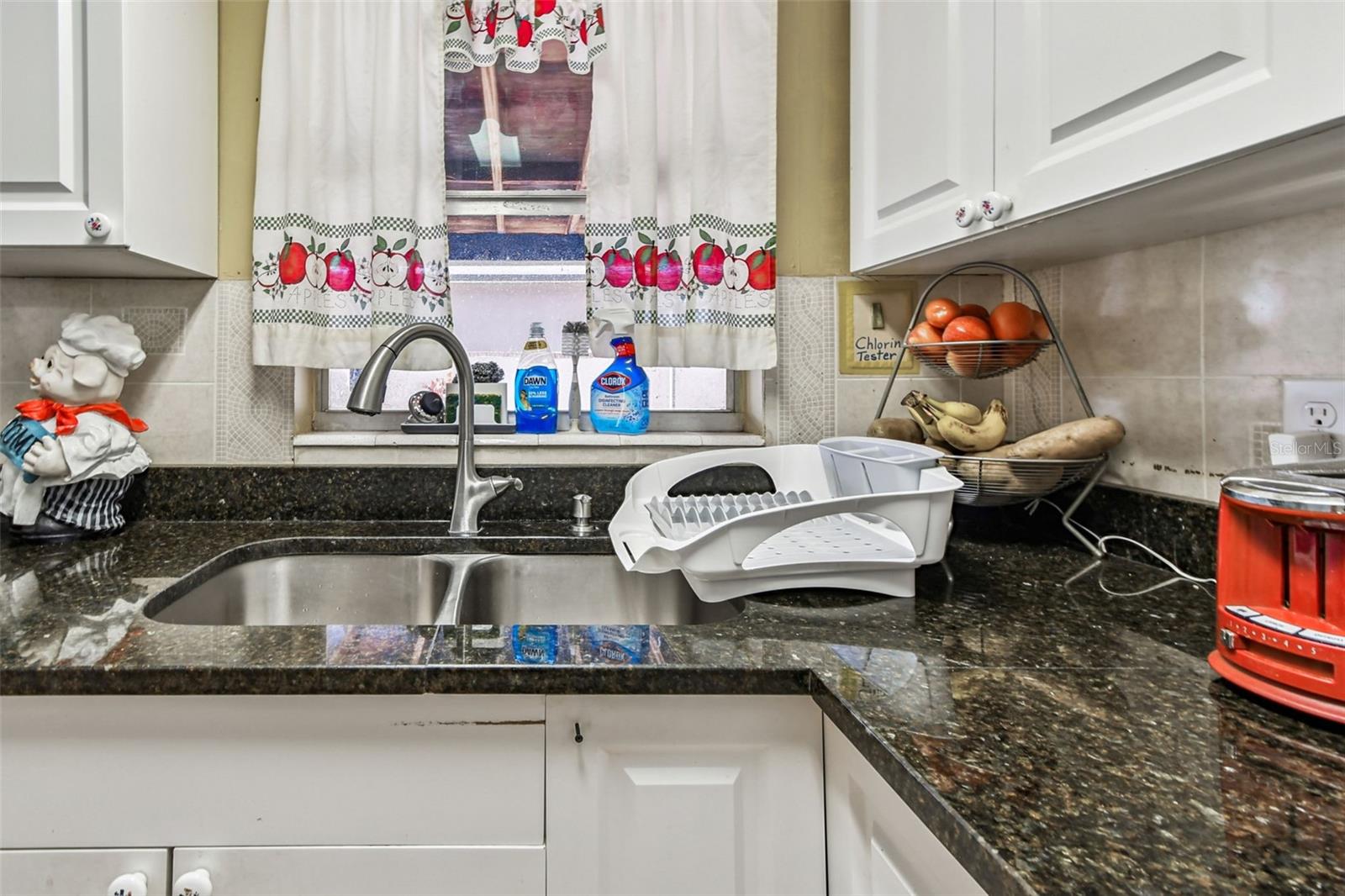9912 N MYRTLE ST, TAMPA, FL — photo 51