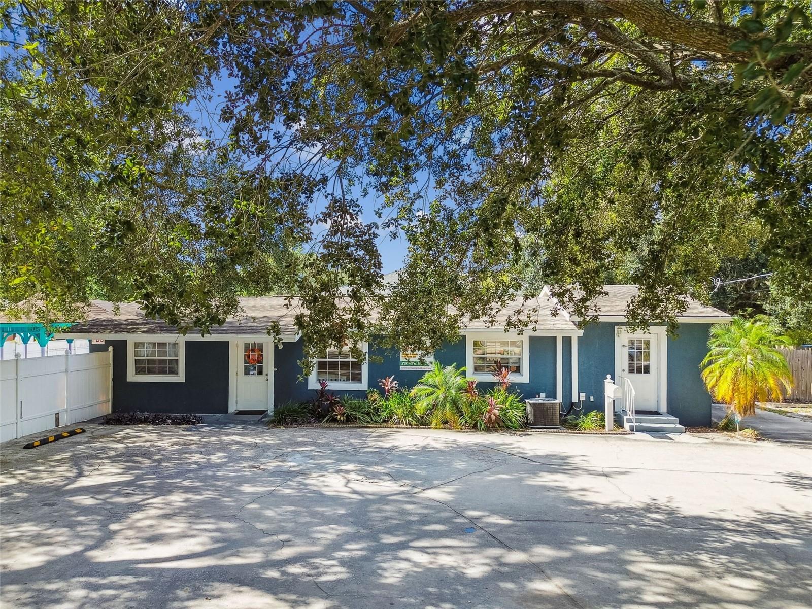 9912 N MYRTLE ST, TAMPA, FL — photo 54