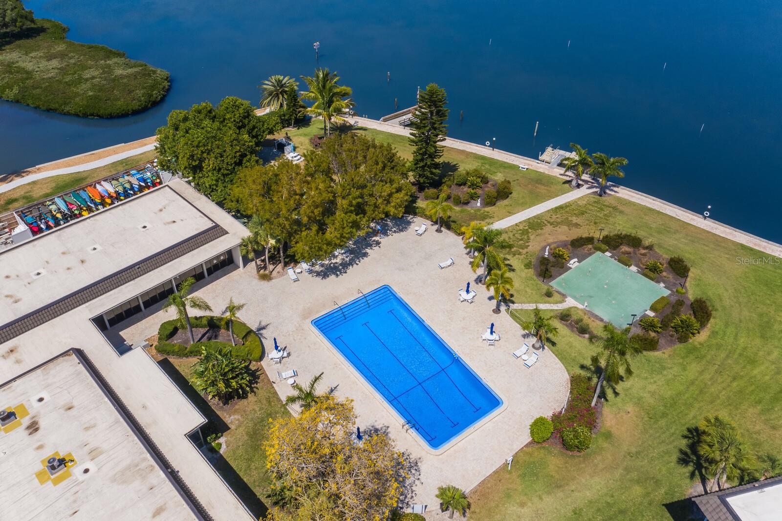 4380 EXETER DR #H202, LONGBOAT KEY, FL — photo 33