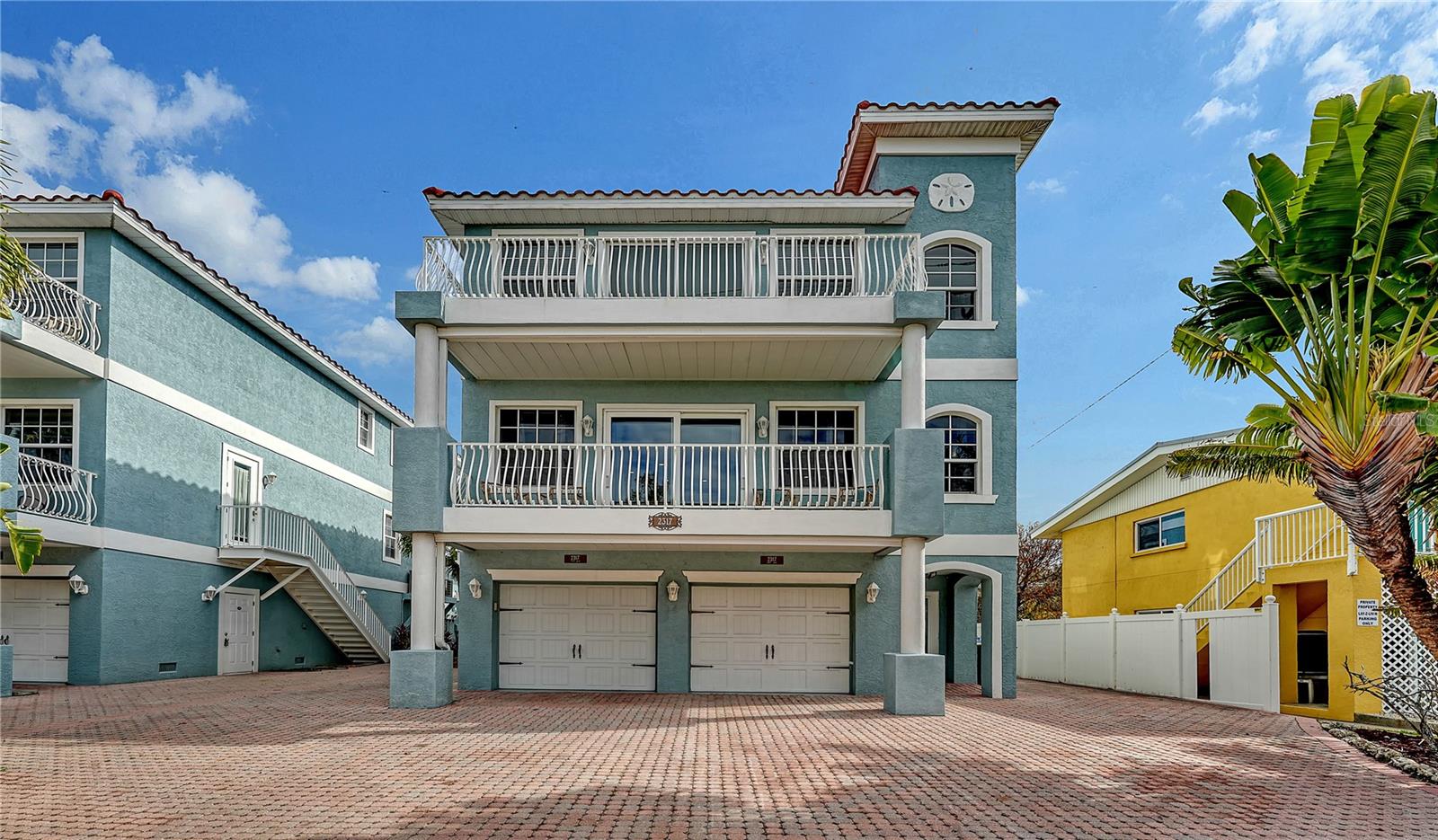 2317 AVENUE C #300, BRADENTON BEACH, FL — photo 2
