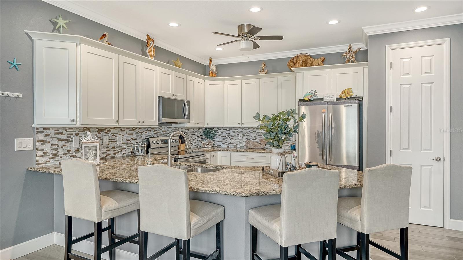 2317 AVENUE C #300, BRADENTON BEACH, FL — photo 13