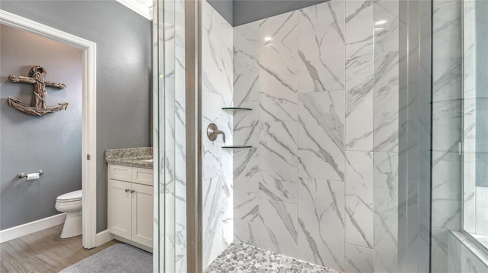 2317 AVENUE C #300, BRADENTON BEACH, FL — photo 30