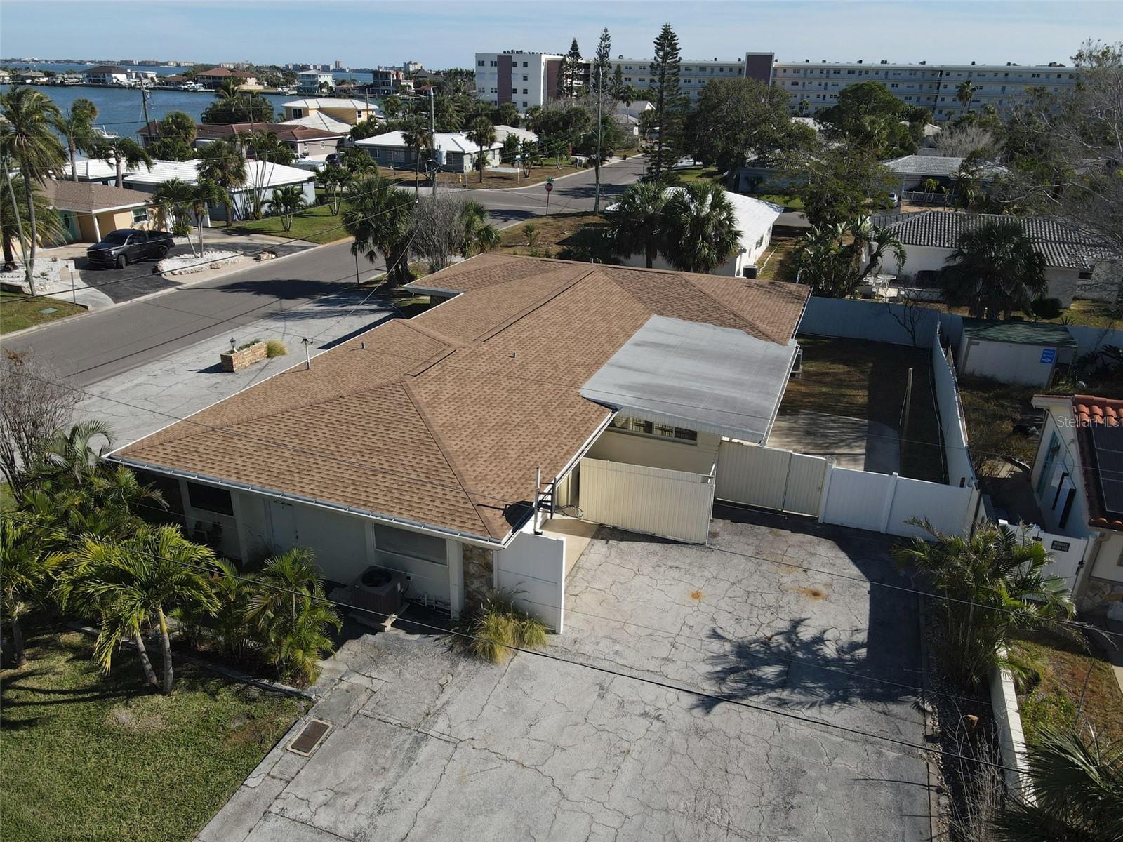 130 60TH AVE, ST PETE BEACH, FL — photo 28