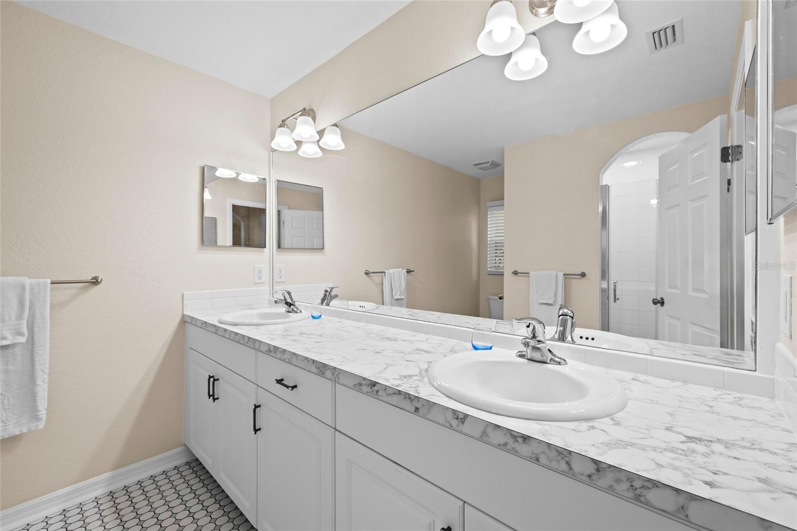 5262 RHAPSODY AVE, NORTH PORT, FL — photo 24
