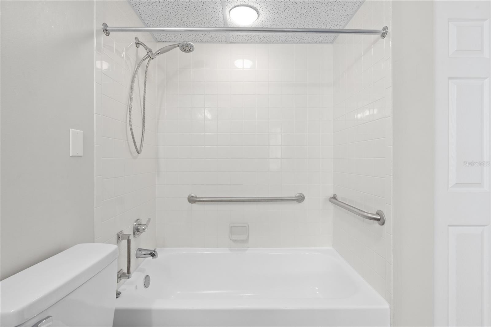 411 1ST AVE N #702, ST PETERSBURG, FL — photo 27