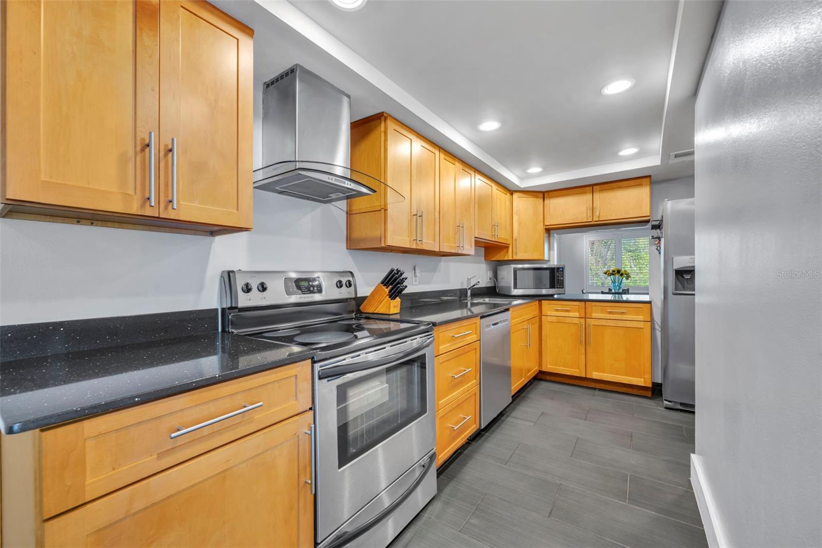 5377 VINELAND RD #1-D, ORLANDO, FL — photo 14