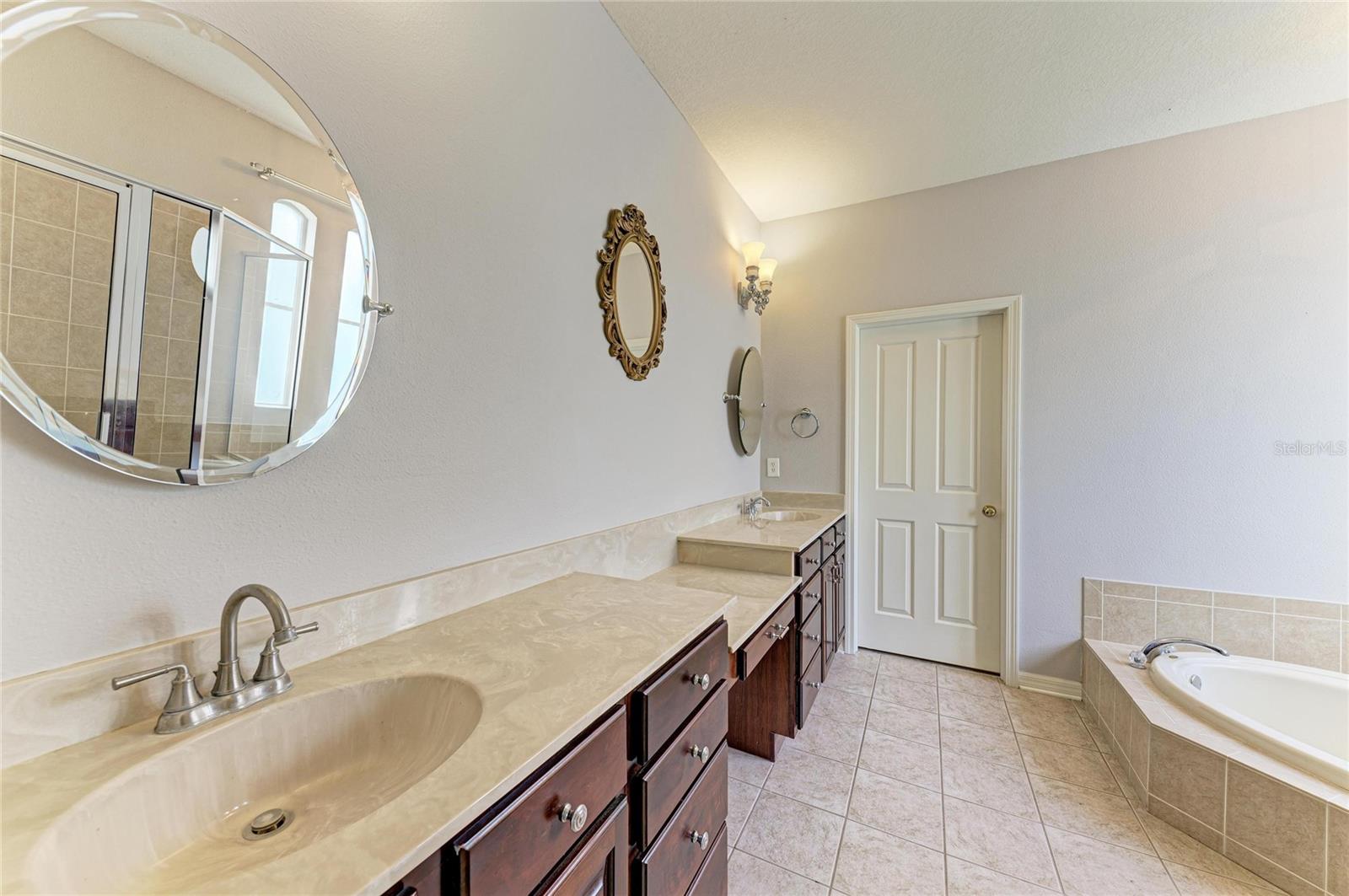 7114 CROMWELL PARK LN, APOLLO BEACH, FL — photo 33