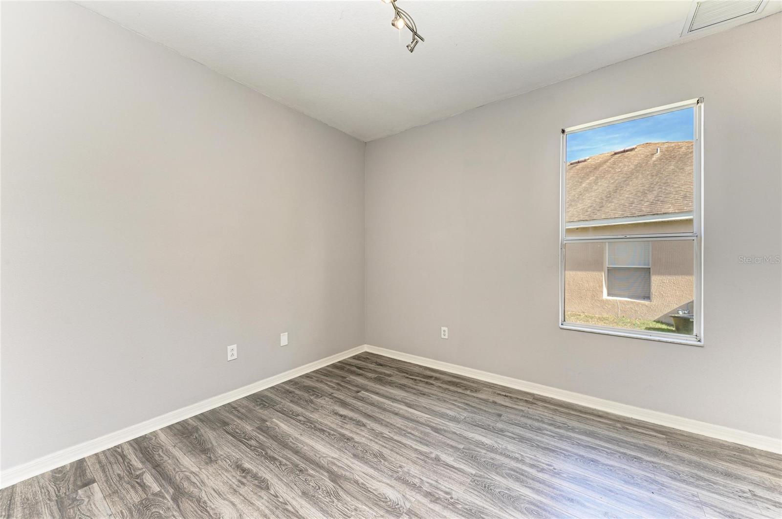 7114 CROMWELL PARK LN, APOLLO BEACH, FL — photo 37