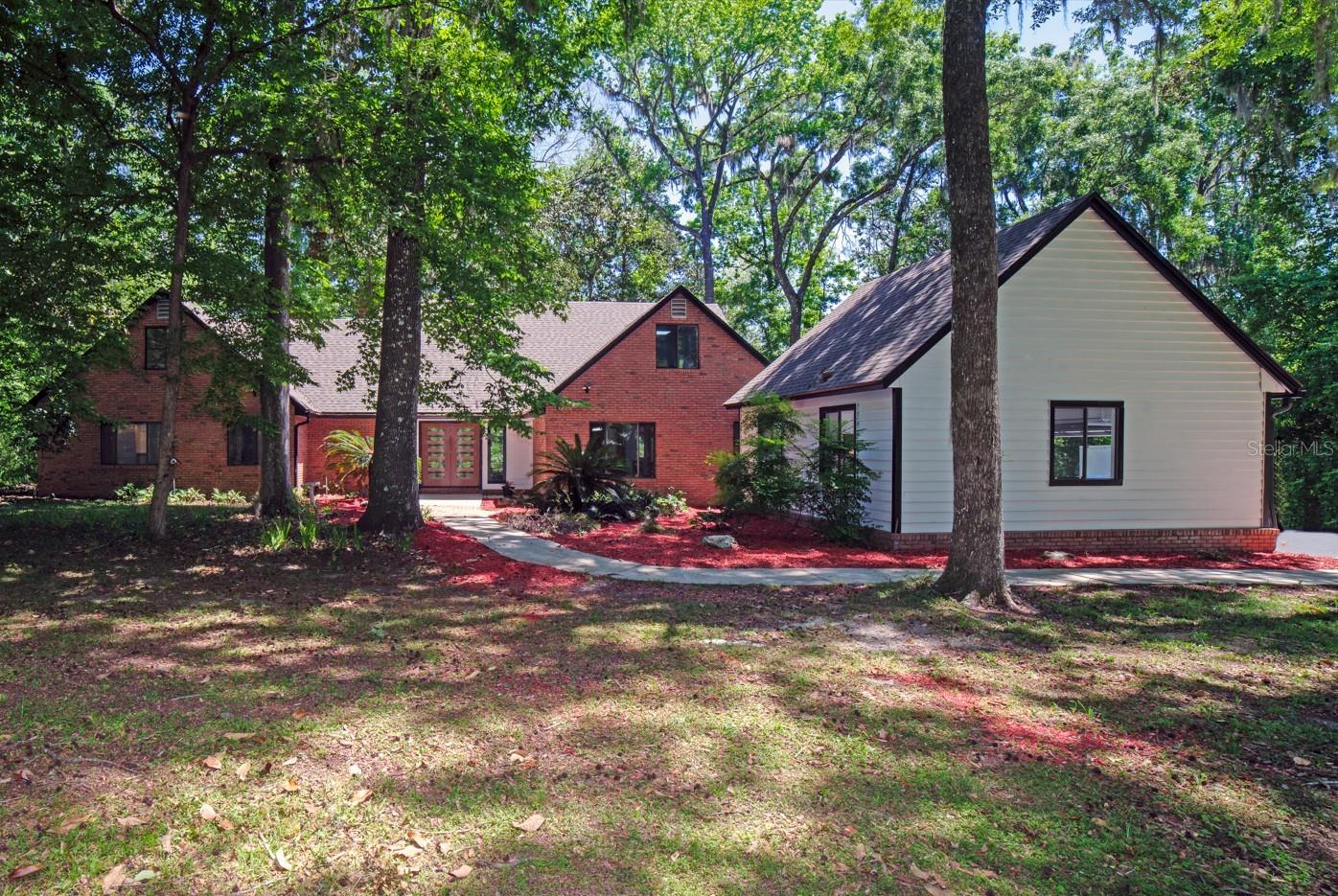 5629 NW 97TH ST, GAINESVILLE, FL — photo 2