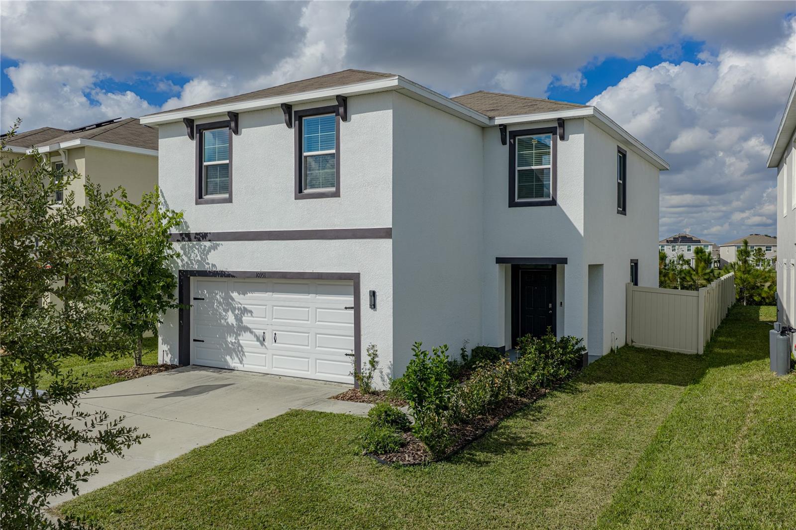 10951 PENNY GALE LOOP, SAN ANTONIO, FL — photo 7