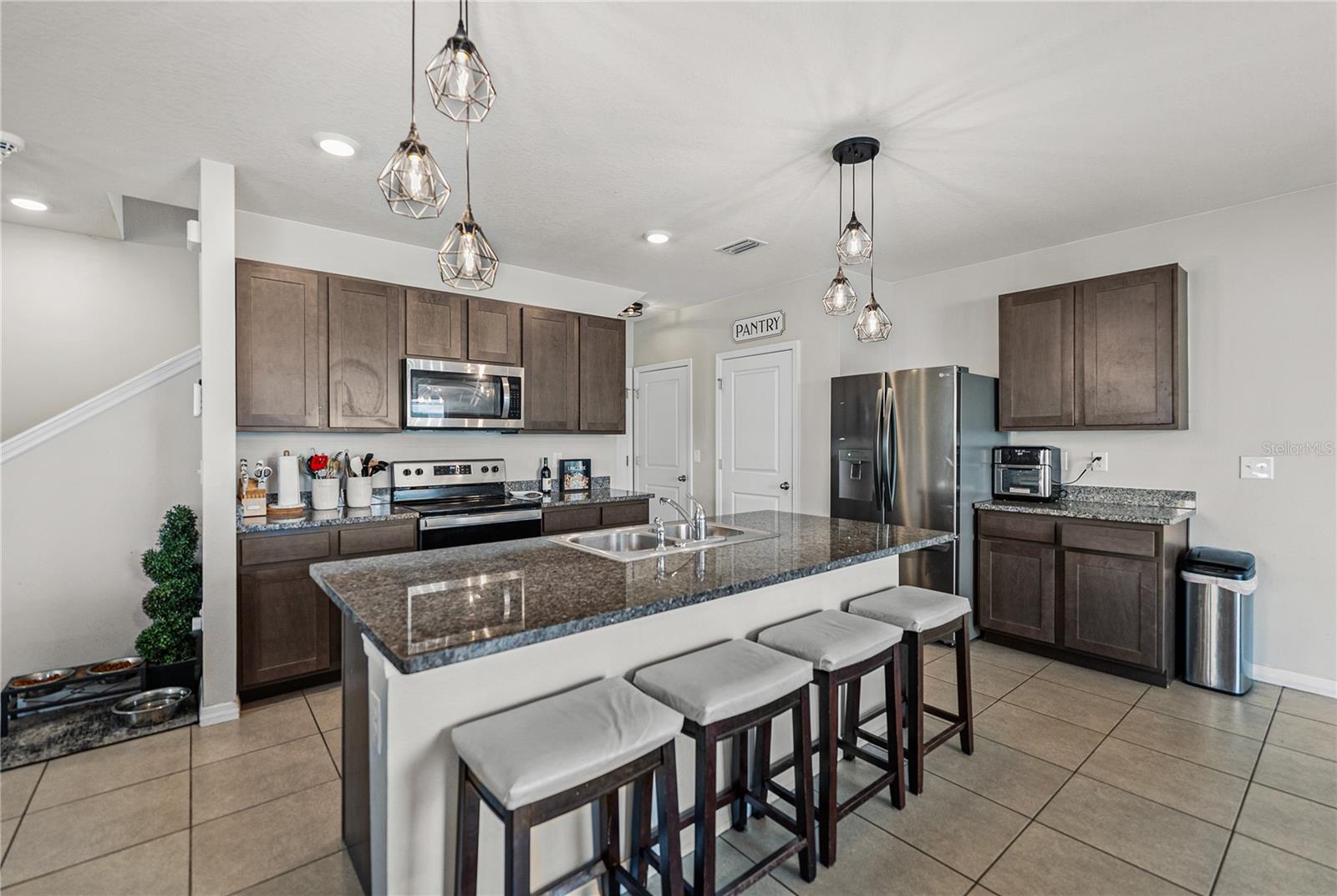 10951 PENNY GALE LOOP, SAN ANTONIO, FL — photo 14