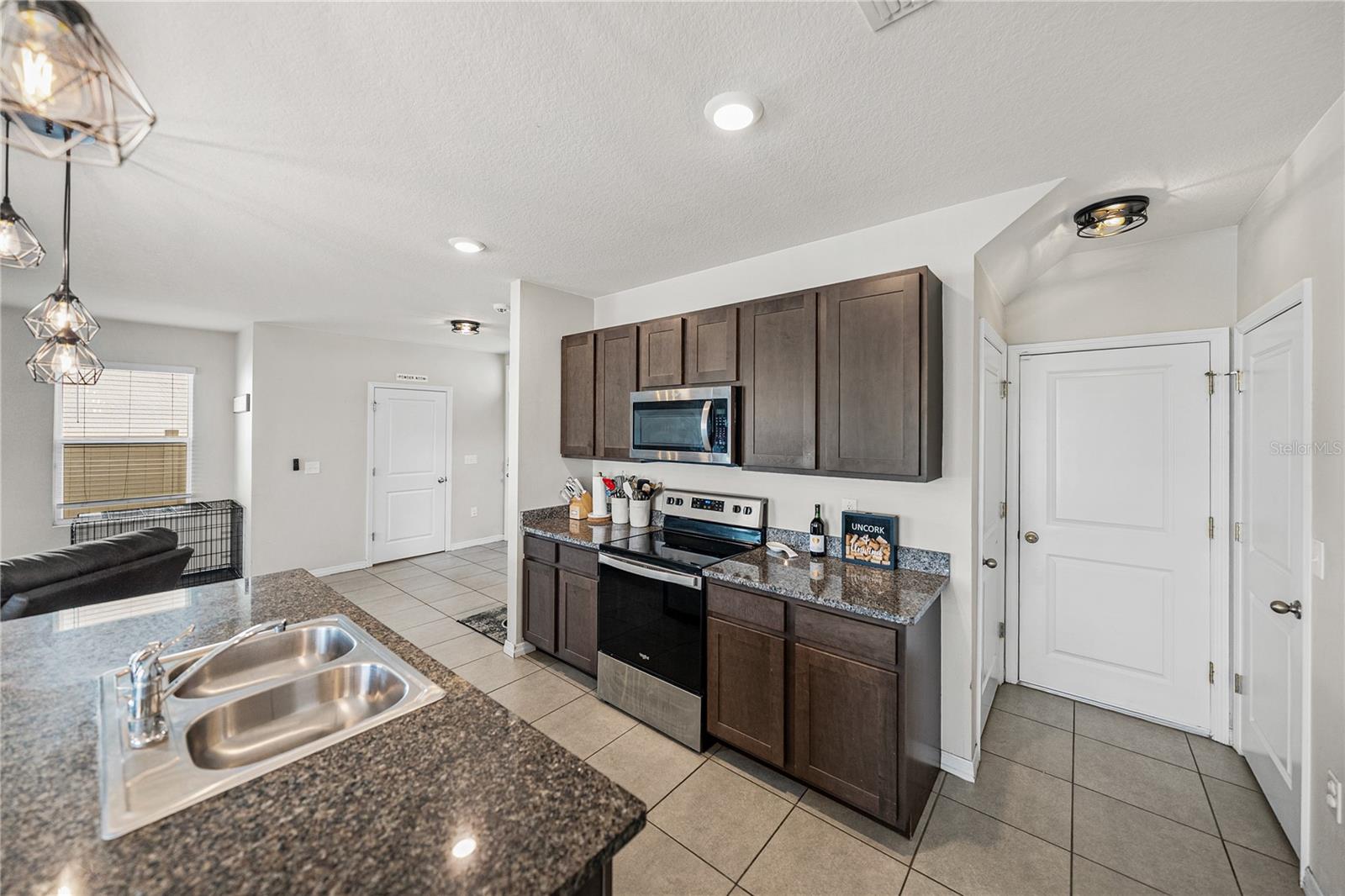 10951 PENNY GALE LOOP, SAN ANTONIO, FL — photo 16