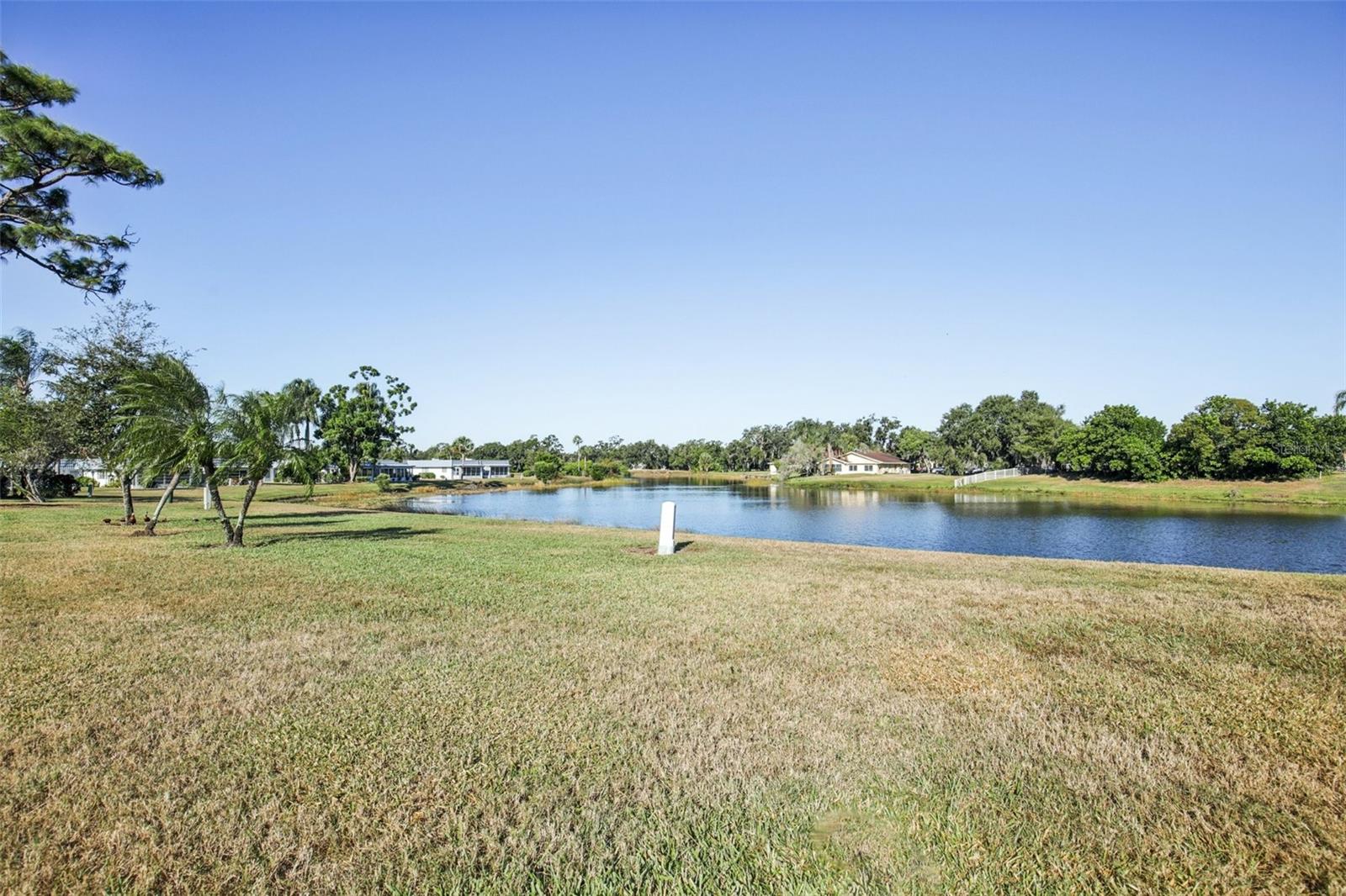 201 KINGS BLVD #13, SUN CITY CENTER, FL — photo 26