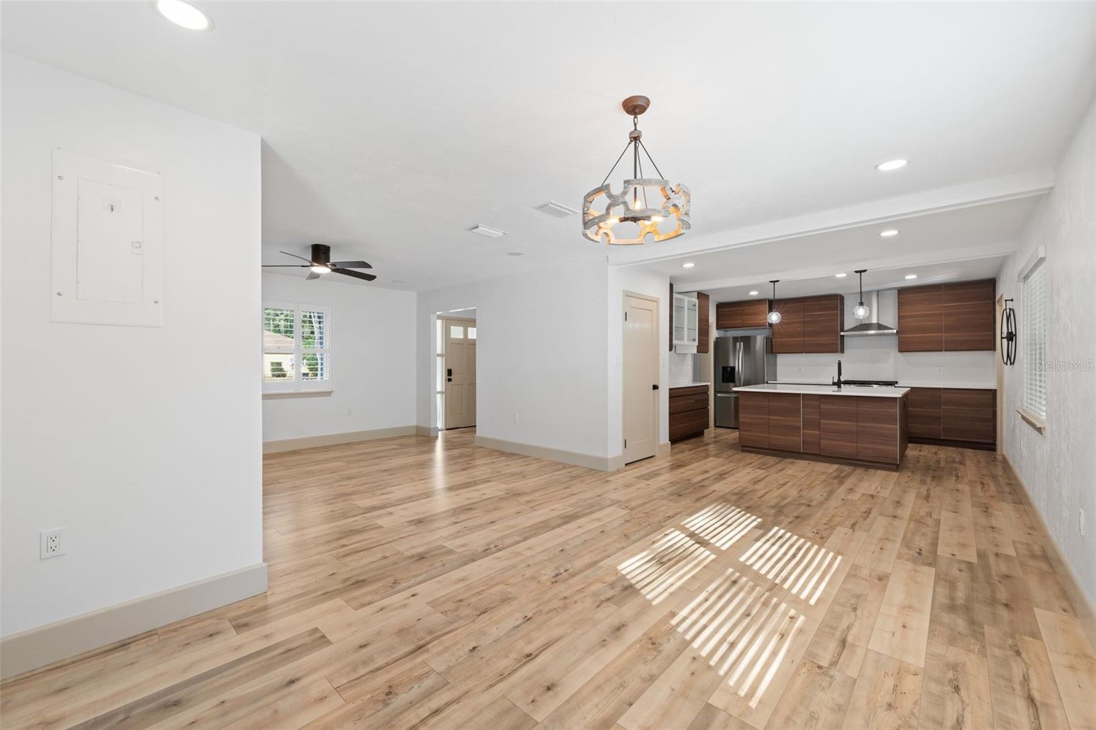 815 NE 12TH AVE, GAINESVILLE, FL — photo 7