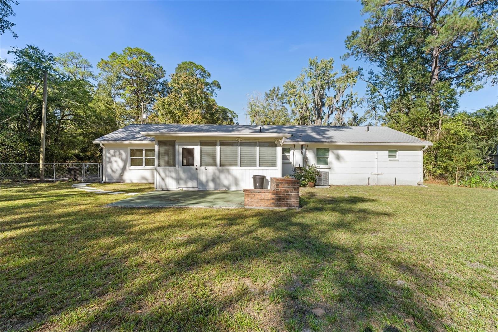 815 NE 12TH AVE, GAINESVILLE, FL — photo 30